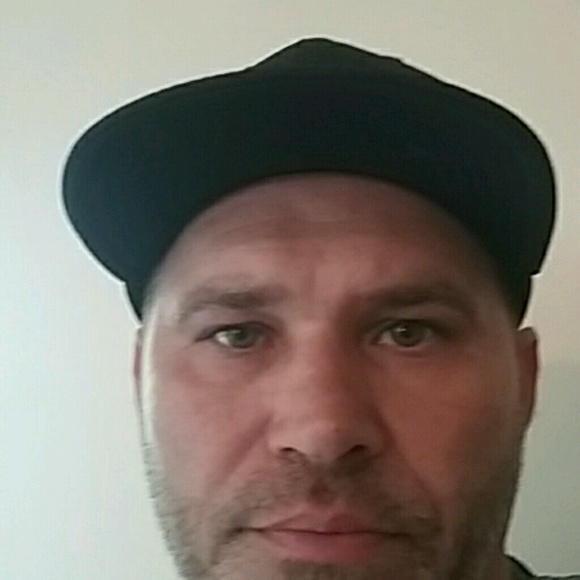 Meet your Posher, Mike - Picture 1 of 1